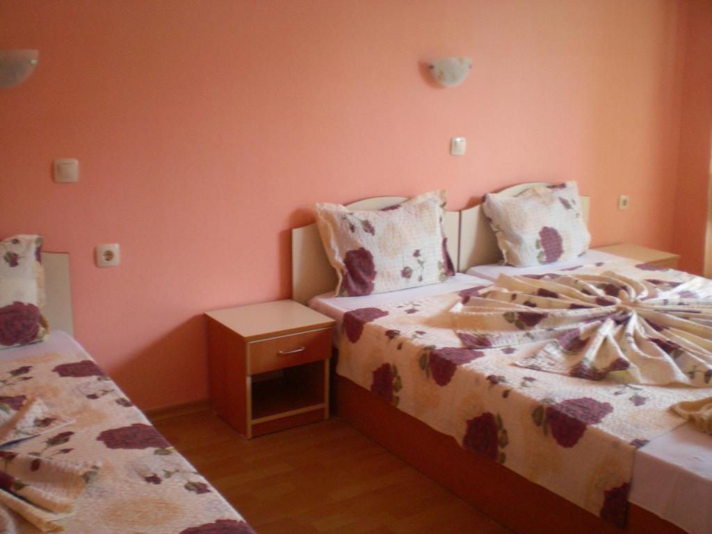Hotel Sirena Primorsko Bilik gambar